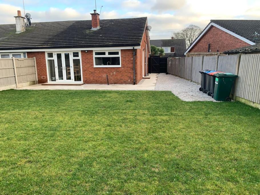 The Beautiful Bungalow Amazing Location For Chester & Zoo Wervin Exterior foto